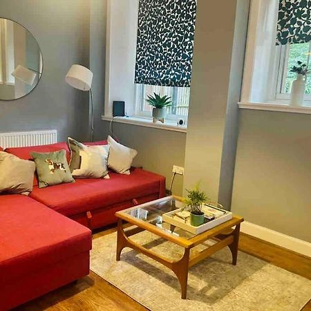 Large 2 Bedroom, Ground Floor Flat, Close To City 爱丁堡 外观 照片